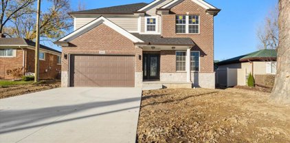 2605 Chesley, Sterling Heights