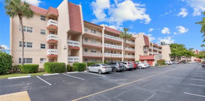 1045 Country Club Dr Unit #402, Margate