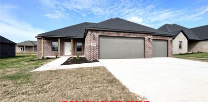 2105 Dobbs  Street, Pea Ridge