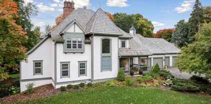 28065 Boulder Bridge Drive, Shorewood