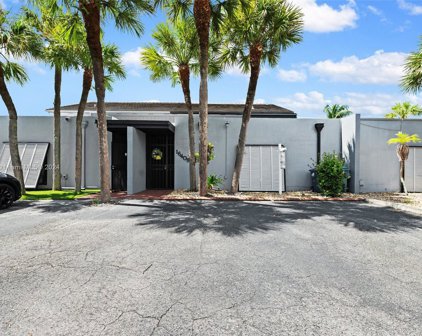 16408 Bridge End Rd, Miami Lakes