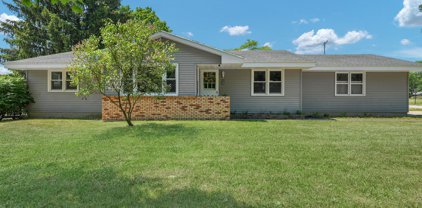 6173 Brewer Avenue NE, Belmont