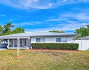 1702 Roslyn Avenue, Bradenton image