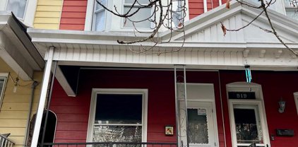 921 Madison Ave, Reading