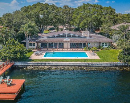 1355 Brightwaters Boulevard Ne, St Petersburg