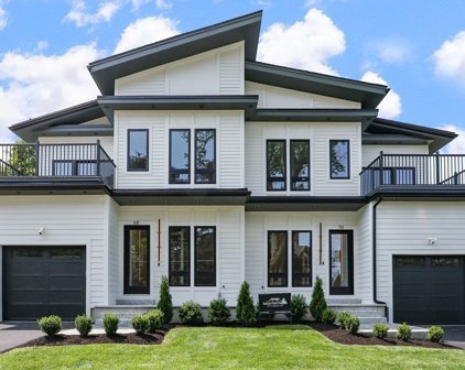 68 Washington Unit 68, Newton