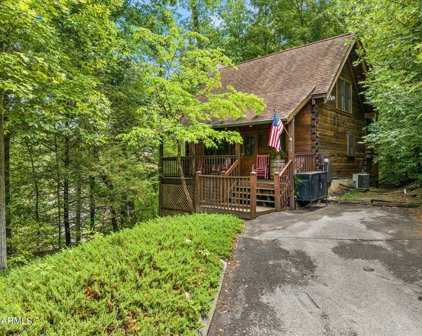 714 Aerie Way, Pigeon Forge