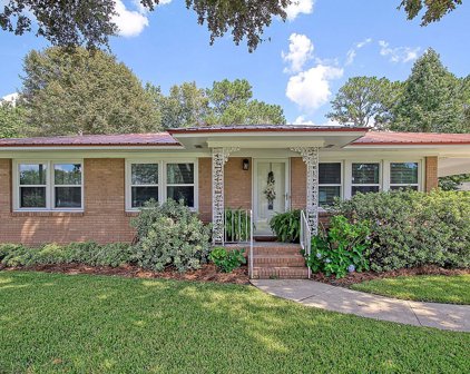 111 Iris Street, Goose Creek