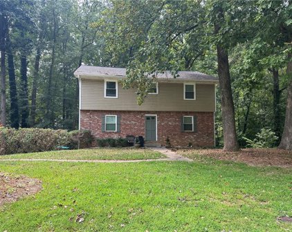 1517 Greenwood Drive, Norcross