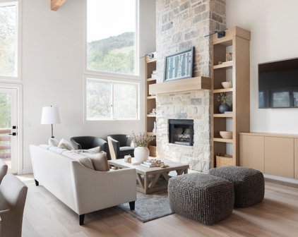 7700 Buckboard Dr Dr, Park City