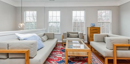 336 Park Ave Unit #16-336, Gaithersburg