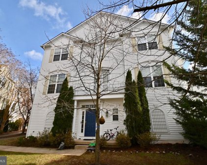 5032 Cool Fountain Ln, Centreville