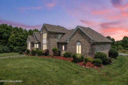 956 Normandy Heights Rd, Taylorsville