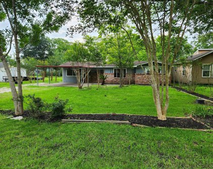 16231 1st Street, Rosharon