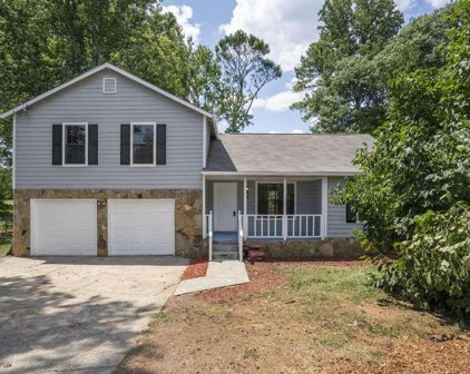 1421 Dickens Road, Lilburn
