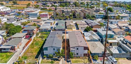 2248 Walnut Avenue, Signal Hill