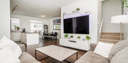 16337 15 Avenue Unit 8, Surrey