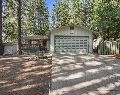 5690 Lupin Lane, Pollock Pines
