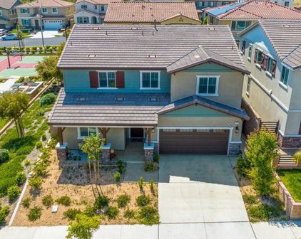 4374 Quiroga, Fontana