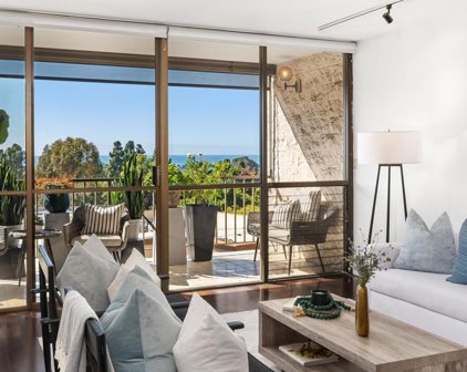 2500 Torrey Pines Rd Unit 402, La Jolla