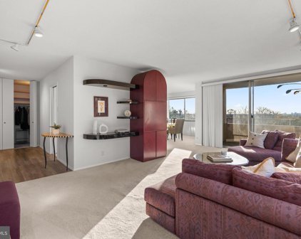 4515 Willard Ave Unit #1210S, Chevy Chase