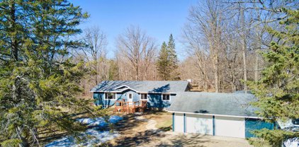 1516 Isleview Road, Grand Rapids