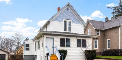 862 S Liberty Street, Elgin