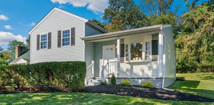 16 Turk Garth, Catonsville