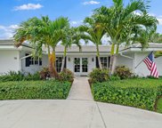 98 Golfview Drive, Tequesta image