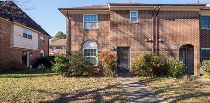 933 Sir Wilfred Circle, North Central Virginia Beach