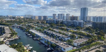 2500 Parkview Dr Unit #2208, Hallandale Beach