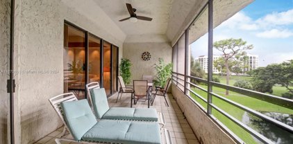 7472 La Paz Blvd Unit #301, Boca Raton