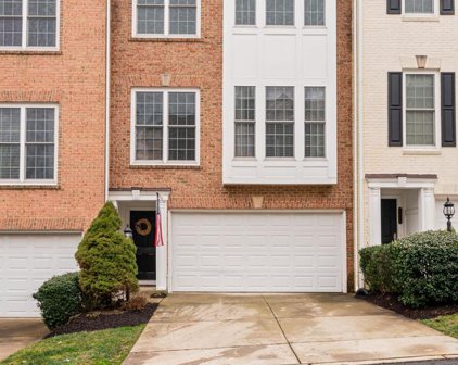 2173 Oberlin Dr, Woodbridge