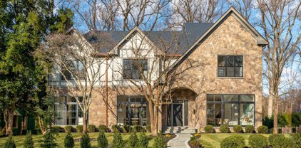 5045 Overlook Rd Nw, Washington