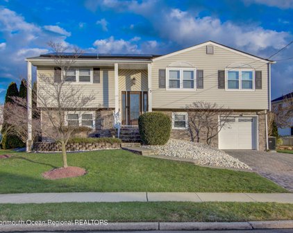 13 Cork Place, Hazlet