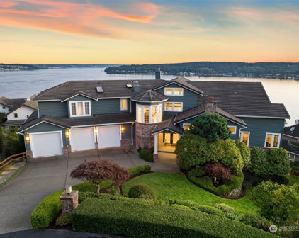 14 33rd Avenue Ct NW, Gig Harbor