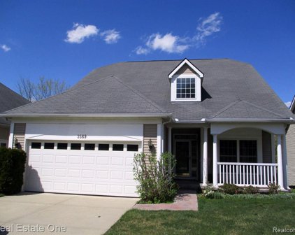 3569 RIVERSIDE Unit 20, Auburn Hills