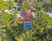 2052 Alamanda Dr, North Miami image