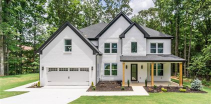 901 Killian Hill Rd Sw, Lilburn