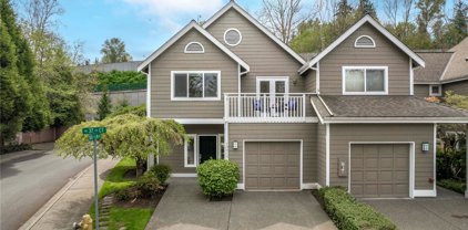 10015 NE 37th Court, Kirkland