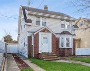 122 Rocklyn Avenue, Lynbrook image