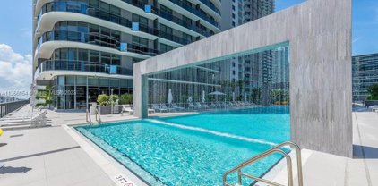45 Sw 9th St Unit #4005, Miami