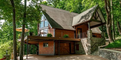 1300 NE Robert E Lee Ln, Brentwood