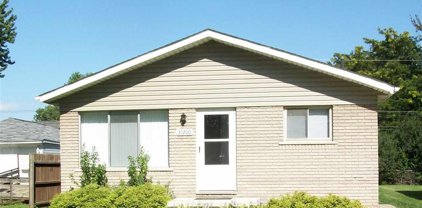 39200 Muffatt, Harrison Twp