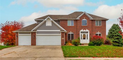 15430 Prairie Avenue, Urbandale