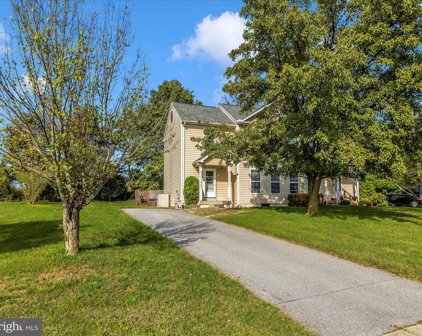 52 Robindale Dr, Emmitsburg