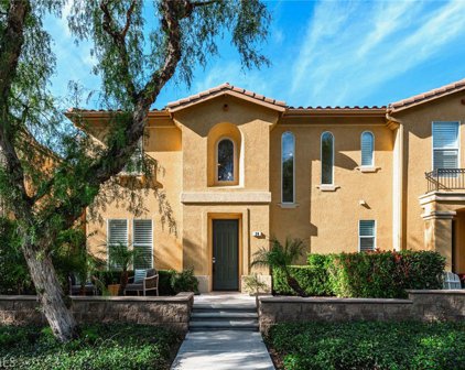 24 Apple Valley, Irvine