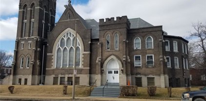 4301 Page  Boulevard, St Louis