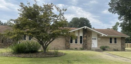 1701 W 3rd, Russellville