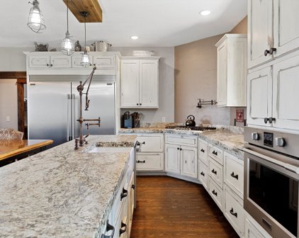 584 Double D Road, Stevensville